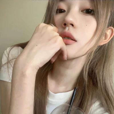非主流头像女头 清晰好看的非主流美女头像女生图片