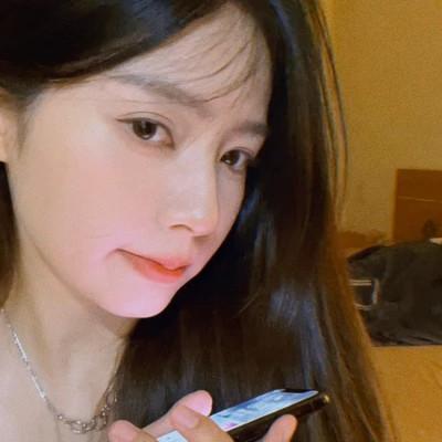 清纯可爱干净的女头图片48张，看了让你心怦怦跳！