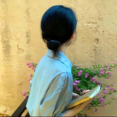 高级不露脸治愈系女生头像图片
