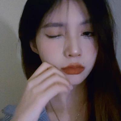 清纯可爱干净的女头图片48张，看了让你心怦怦跳！