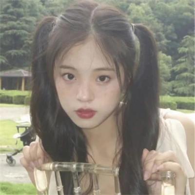 非主流头像女头 清晰好看的非主流美女头像女生图片