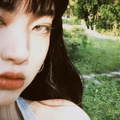 胶片质感女头青春高清48张