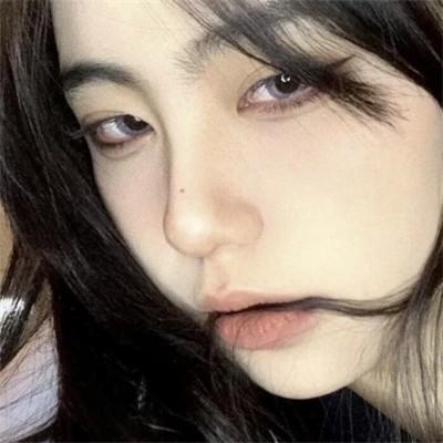 自由且高级的头像 高清一看就很自由的头像女