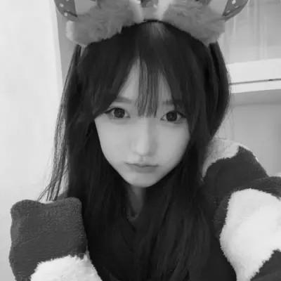 高级感满满的黑白风格女头56张