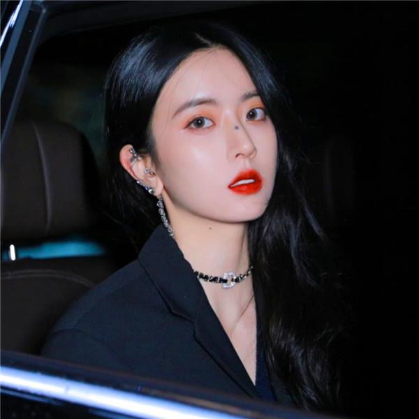 高冷学院风御姐女生头像图片