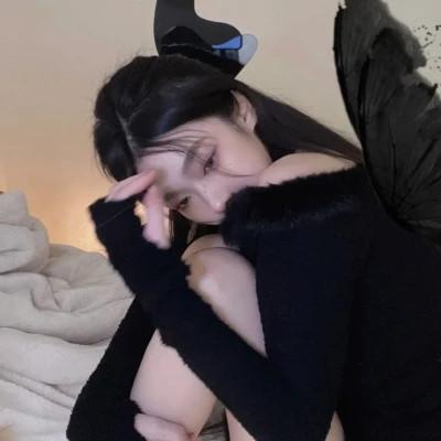 自由且高级的头像 高清一看就很自由的头像女