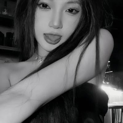 自由且高级的头像 高清一看就很自由的头像女