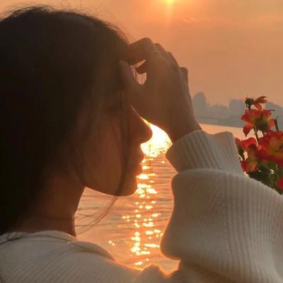 氛围感好看的超火女生头像162张
