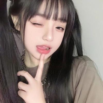 自由且高级的头像 高清一看就很自由的头像女