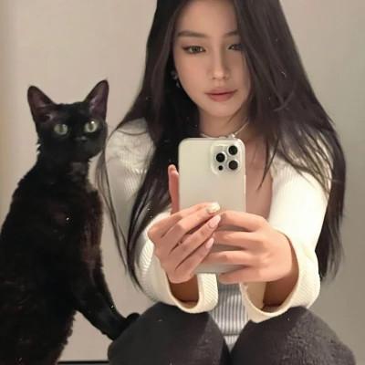 自由且高级的头像 高清一看就很自由的头像女