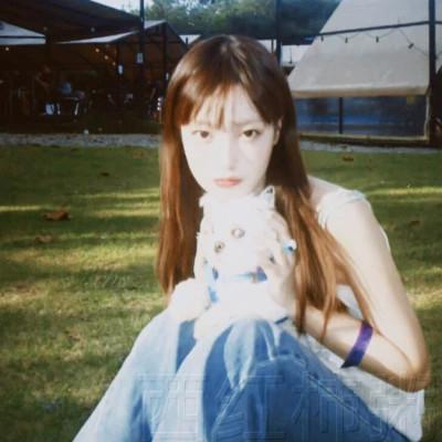 胶片质感女头青春高清48张