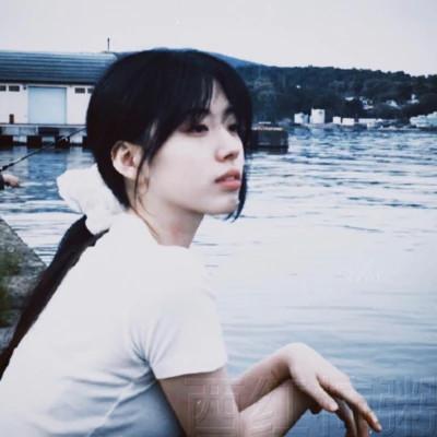 胶片质感女头青春高清48张