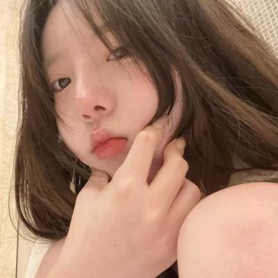 正脸网图女生头像45张