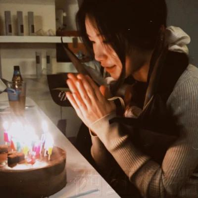 胶片质感女头青春高清48张