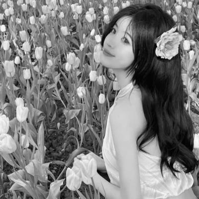 高级感满满的黑白风格女头56张