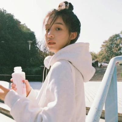 氛围感好看的超火女生头像162张