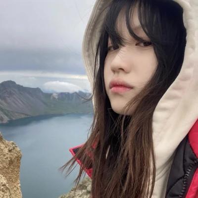 正脸网图女生头像45张