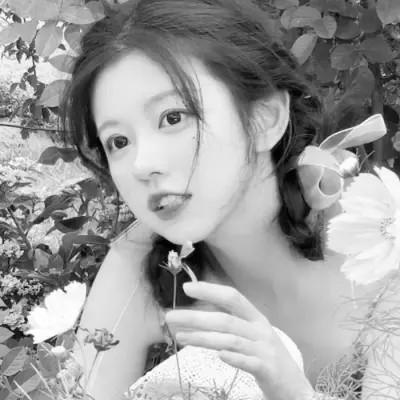 高级感满满的黑白风格女头56张