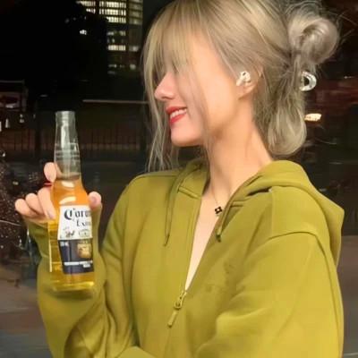 高级不露脸治愈系女生头像图片