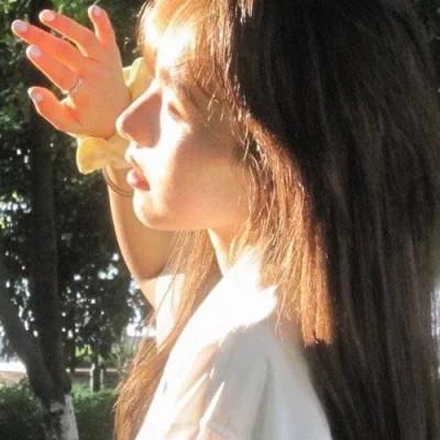 氛围感好看的超火女生头像162张
