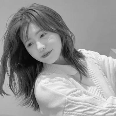 高级感满满的黑白风格女头56张