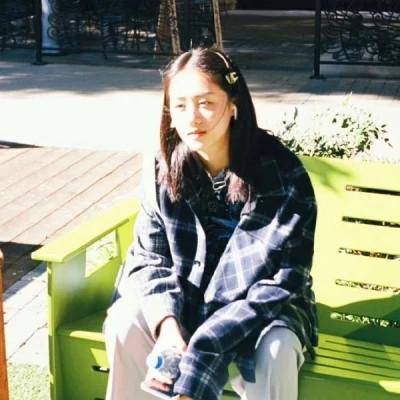 氛围感好看的超火女生头像162张