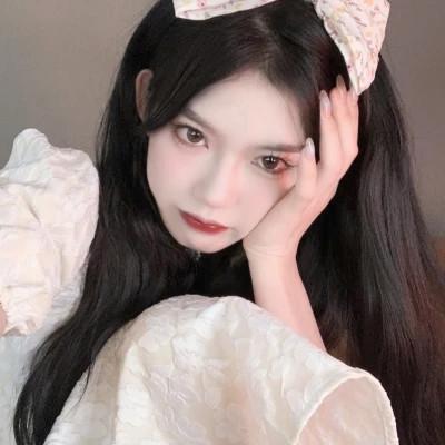 自由且高级的头像 高清一看就很自由的头像女