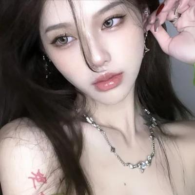 自由且高级的头像 高清一看就很自由的头像女