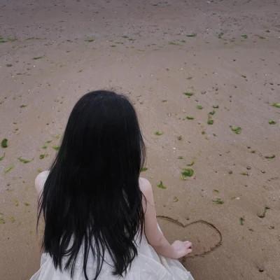 迷人背影女生头像图片，忍不住心动