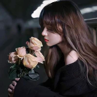 精致唯美女生头像 高清精致好看唯美的温柔女头图片