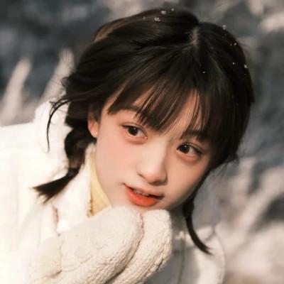 知性优雅的女生图片头像41张