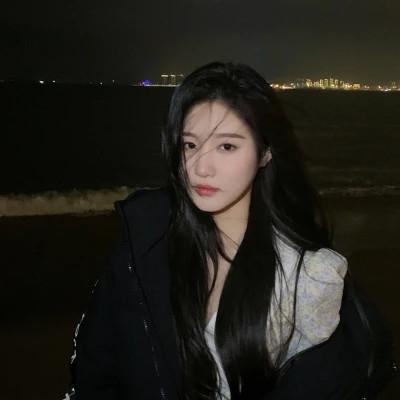 知性女性好看的头像图片52张