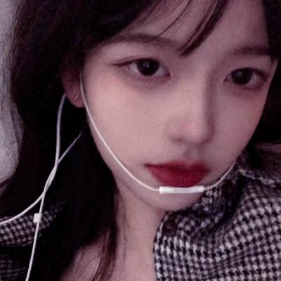 纯欲风最新干净超耐看的女生头像114张