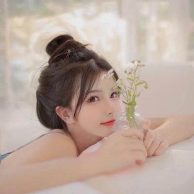 高颜值稀有女生头像42张 高颜值好身材