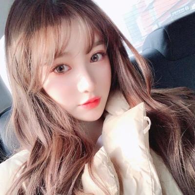 知性女性好看的头像图片52张