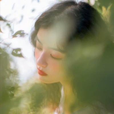 精致唯美女生头像 高清精致好看唯美的温柔女头图片