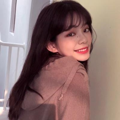 真实头像图片女高清30张