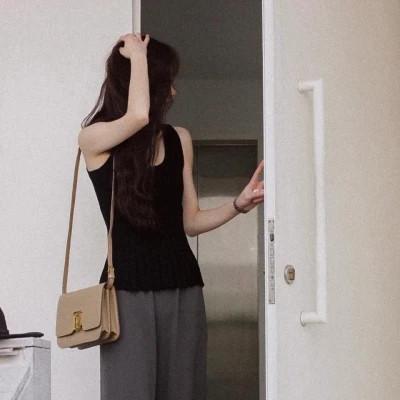 自由而浪漫的氛围感女头图片60张，女神芳华，自在飘逸