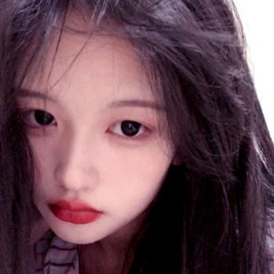 纯欲风最新干净超耐看的女生头像114张