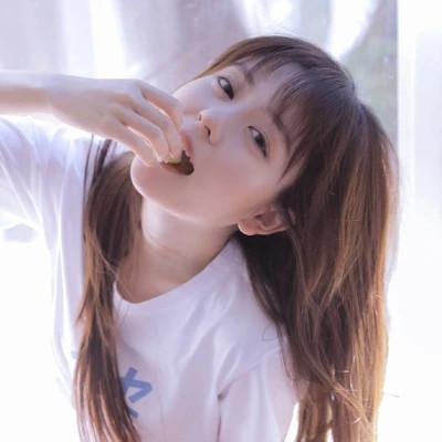 知性优雅的女生图片头像41张