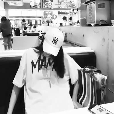 黑白酷情头 一男一女不显眼的甜酷情头黑白图片