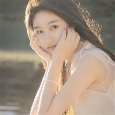 知性优雅的女生图片头像41张