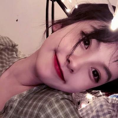 纯欲风最新干净超耐看的女生头像114张