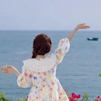 迷人背影女生头像图片，忍不住心动