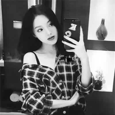 黑白酷情头 一男一女不显眼的甜酷情头黑白图片