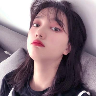 纯欲风最新干净超耐看的女生头像114张