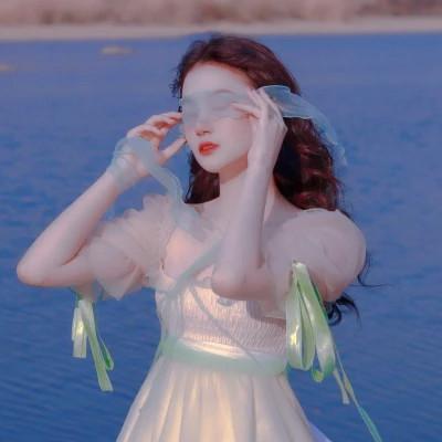 高颜值稀有女生头像42张 高颜值好身材