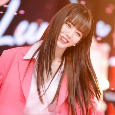 韩国女明星卢正义头像图片
