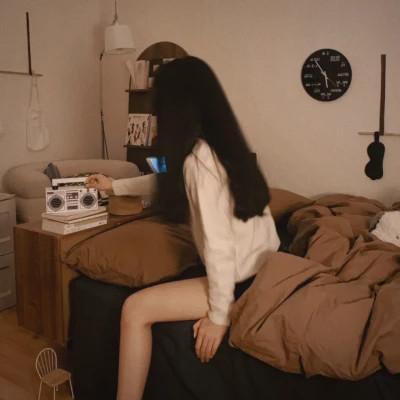 自由而浪漫的氛围感女头图片60张，女神芳华，自在飘逸