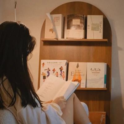 自由而浪漫的氛围感女头图片60张，女神芳华，自在飘逸